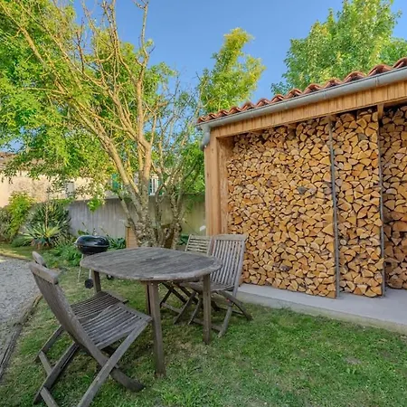 Enari House Holiday home