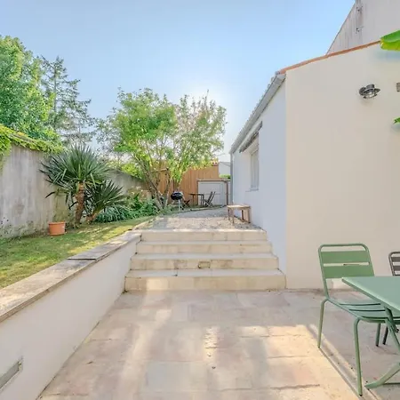 Enari House Prázdninový dům Périgny