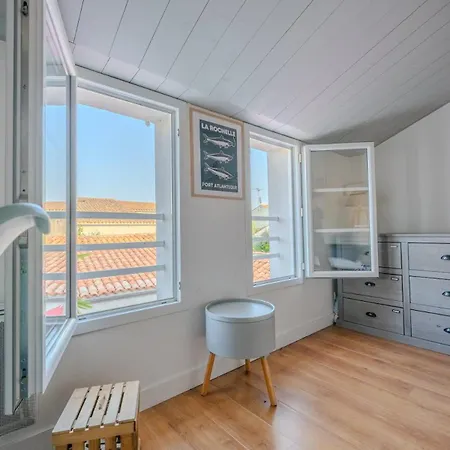 Enari House Holiday home *